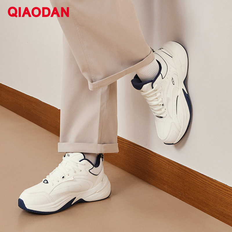 أحذية رياضية مبطنة بالصوف من Q - مراجعة Outdoor Sport Flooring وسعره