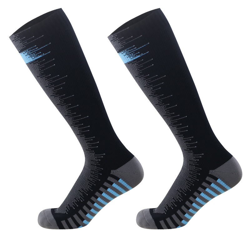 جوارب مقاومة للماء للمشي لمساف - مراجعة Outdoor Sports Accessories وسعره